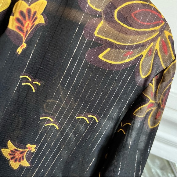 NWOT Ann Taylor LOFT Petites Semi-Sheer METALLIC Floral SplitNeck BLOUSE Top PM - Picture 4 of 14